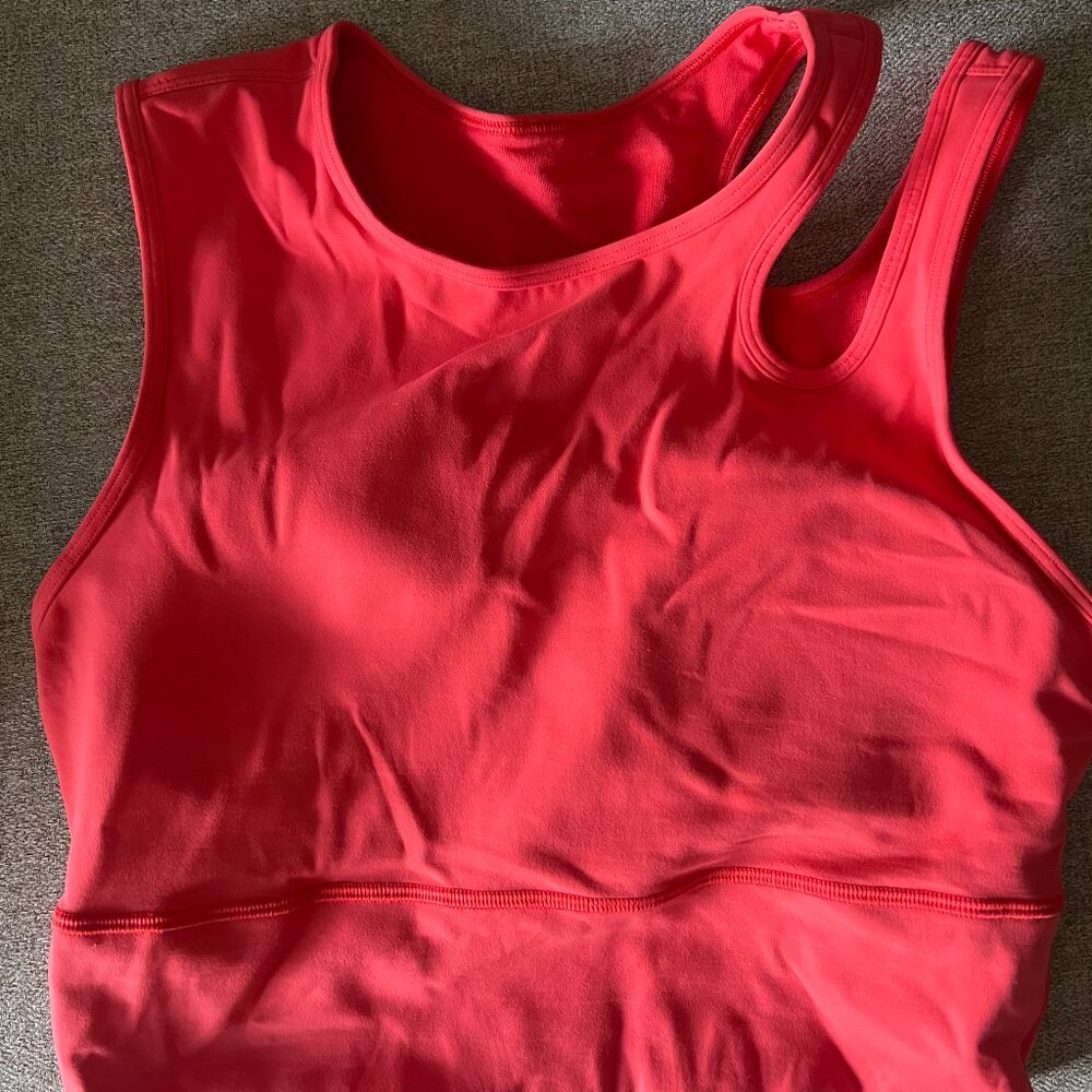 NWOT LULU bra top/ Tank top